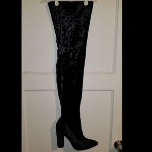 Crush Velvet Over Knee Boots